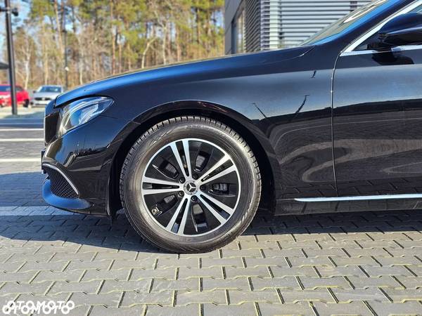 Mercedes-Benz Klasa E 220 d Business Edition 9G-TRONIC - 13