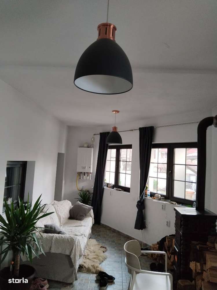 Casă de vânzare, Sebes Alba,zona Clasic, liniștită,vecini de treabă. - Imagine principală: 4/8