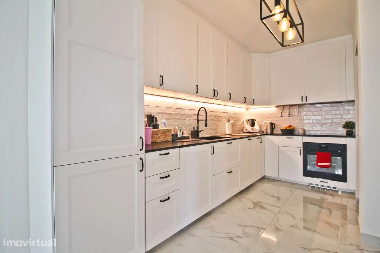 Apartamento T2 situado em Odiáxere, lagos.-12