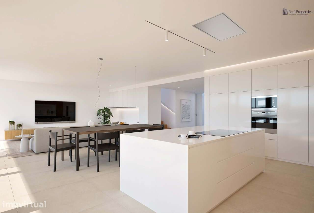 Moradia T4 de Luxo com Vistas Deslumbrantes, a 300m da Praia do Camilo - Grande imagem: 3/30