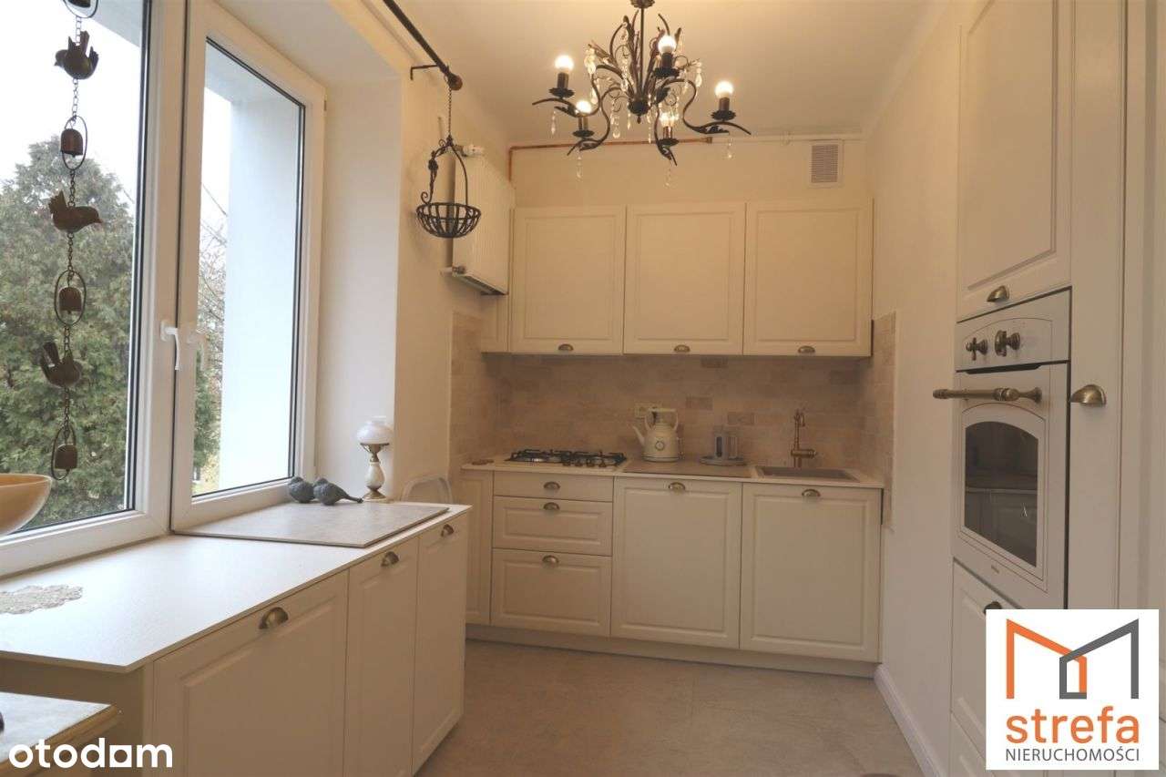 *Eleganckie w Śródmieściu*kameralny blok**-0