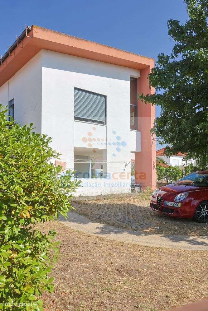 Moradia T5 com vista Serra-5