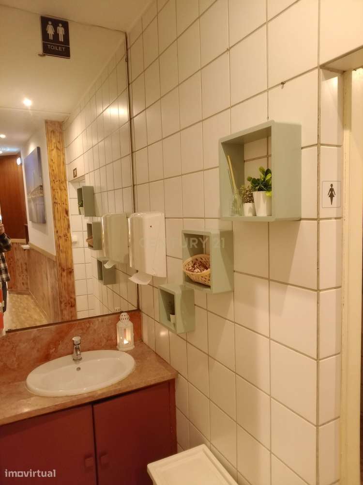 Restaurante trespasse junto ao Largo de Alcântara, Lisboa - 150m² com-11