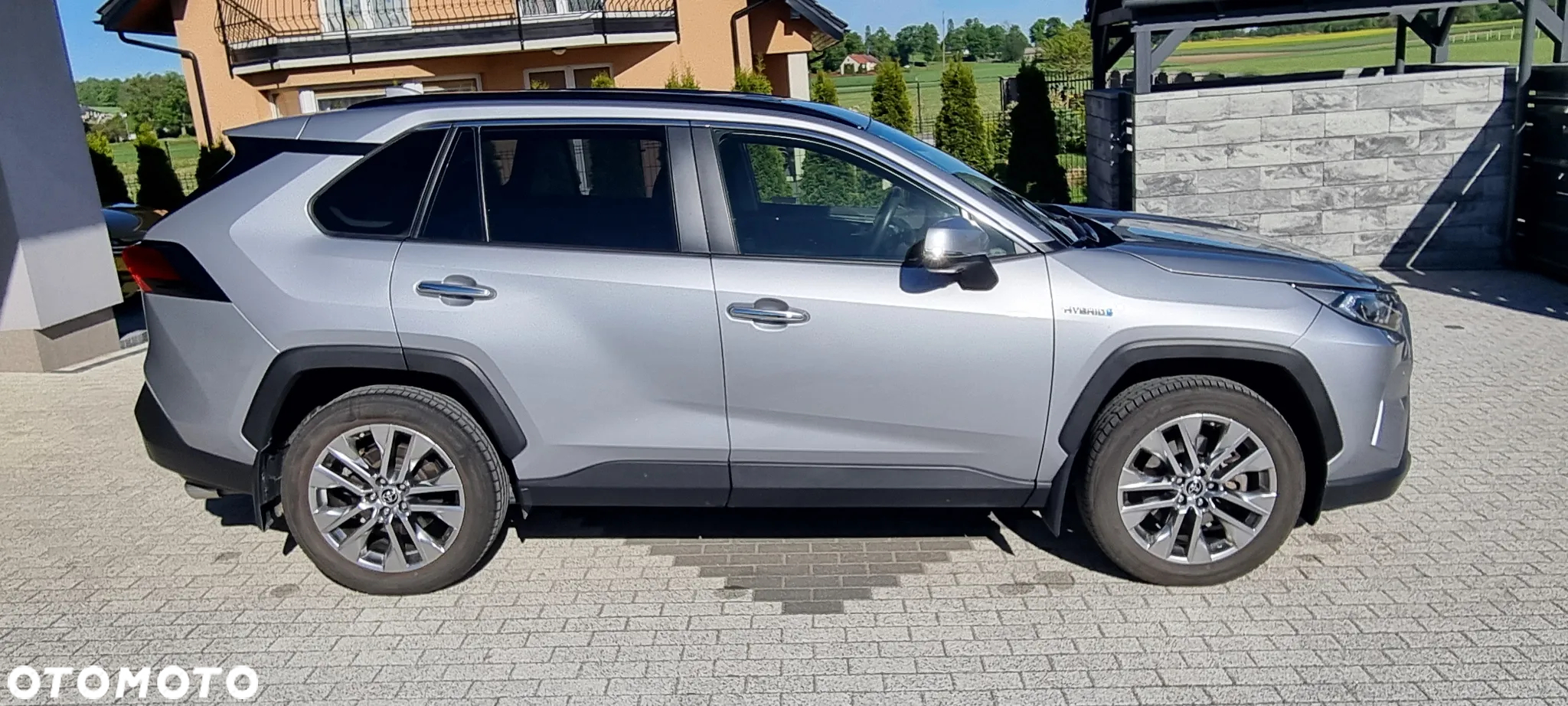 Toyota RAV4 - 10