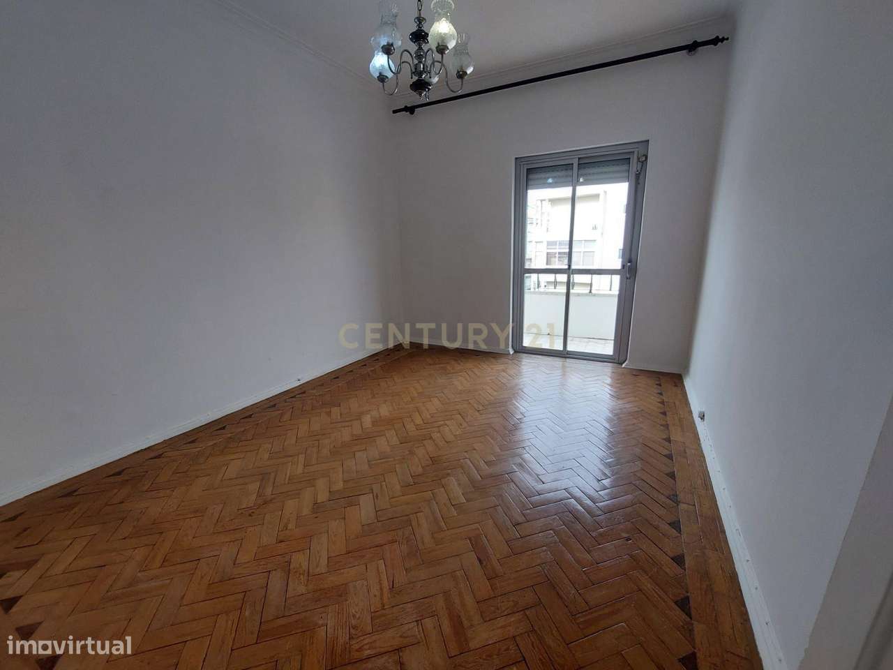 Apartamento T2 para Arrendamento – Amadora (Metro Amadora Este) - Grande imagem: 4/15