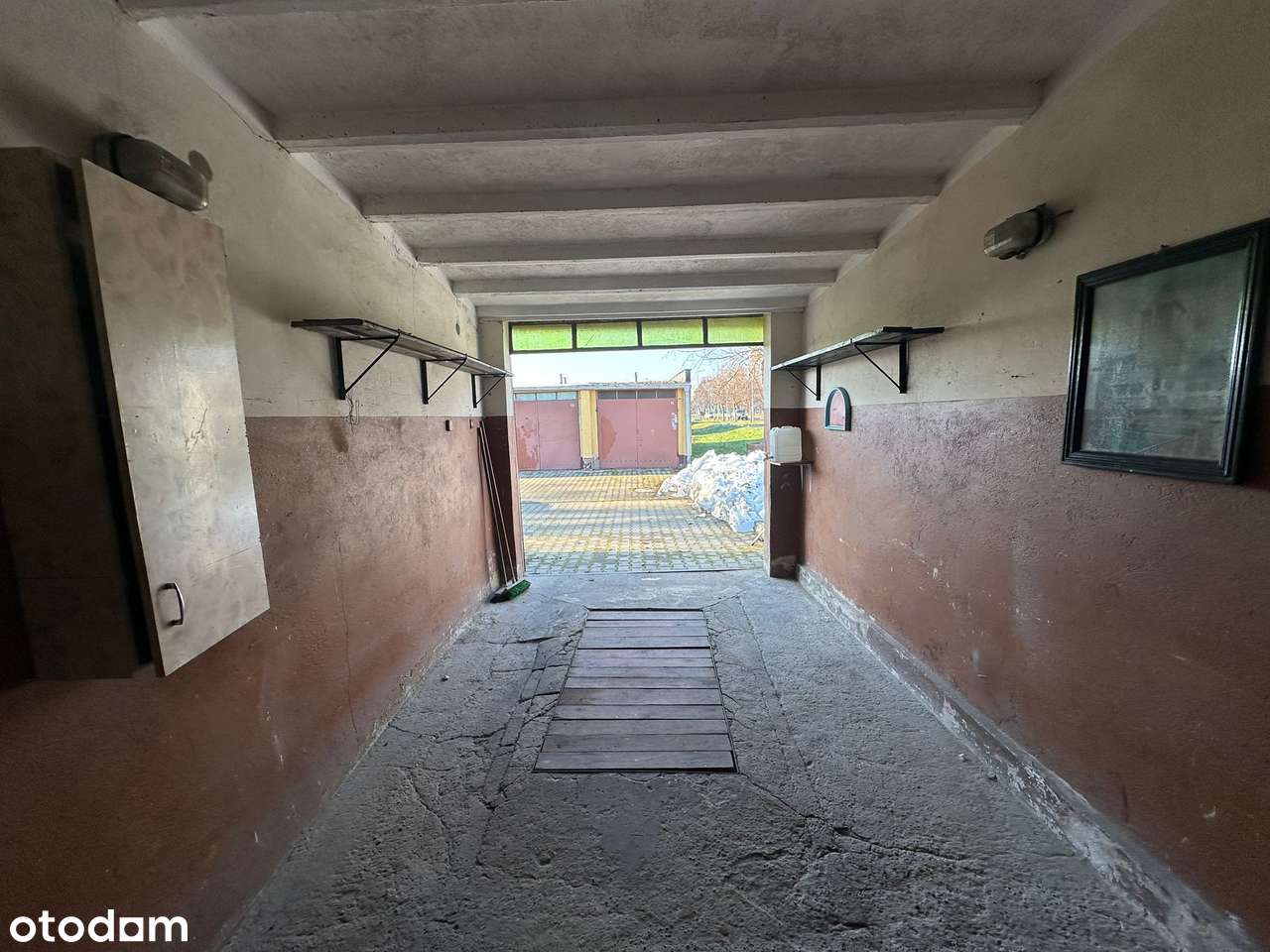 Garaż ul. Dekana, Leszno – prąd, kanał, utwardzony dojazd - Pełny obrazek: 5/8