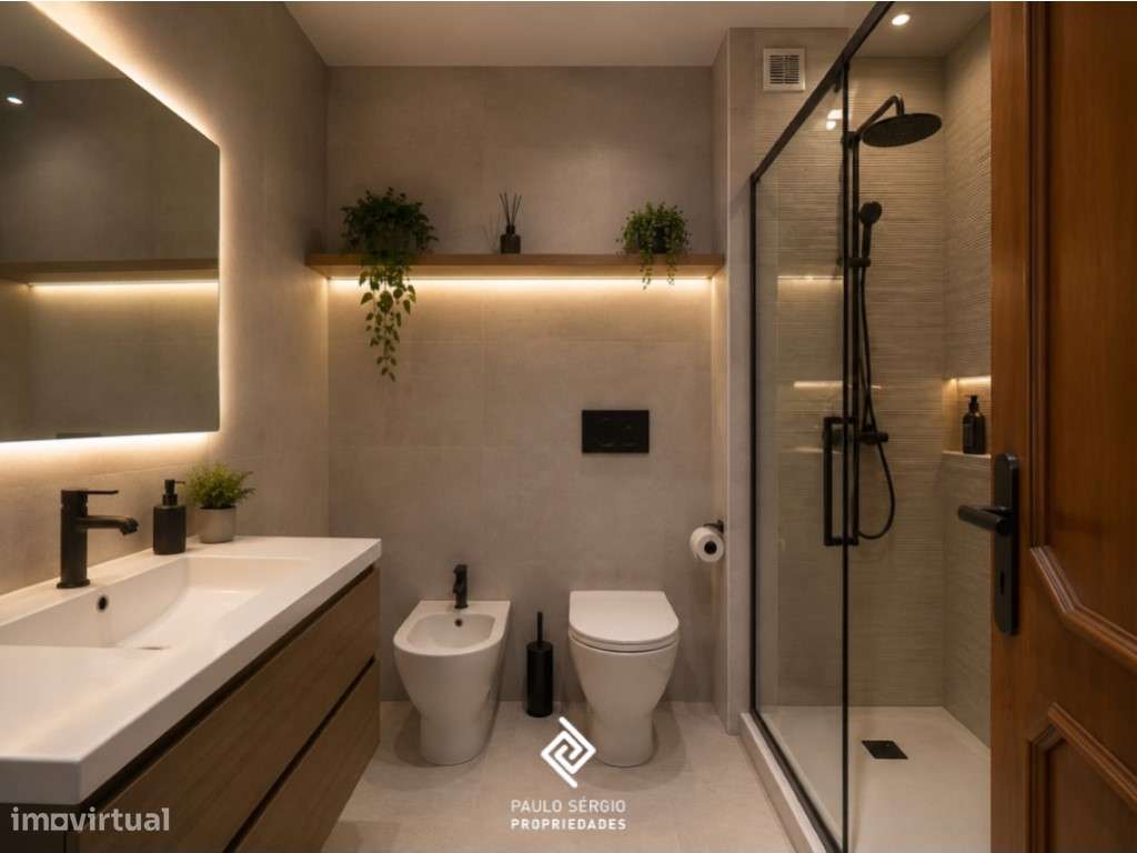 Apartamento T2+1 no Porto-21