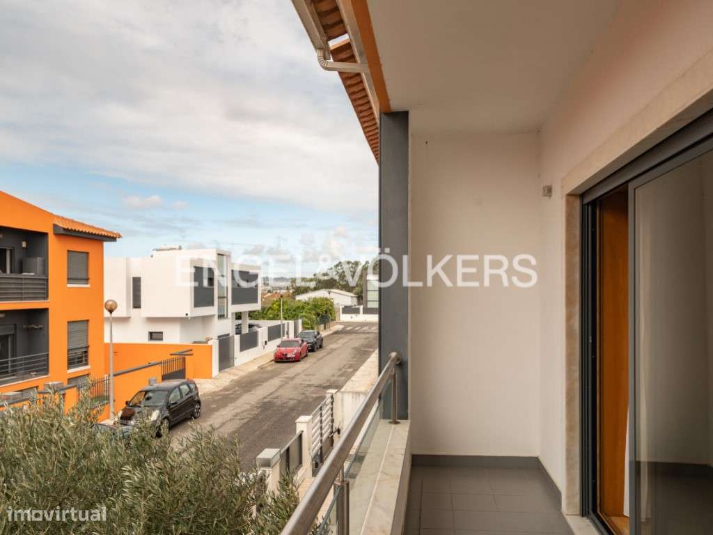 Moradia T3 com 3 Suites, Escritório, Jardim Privativo e Garagem | S...-20