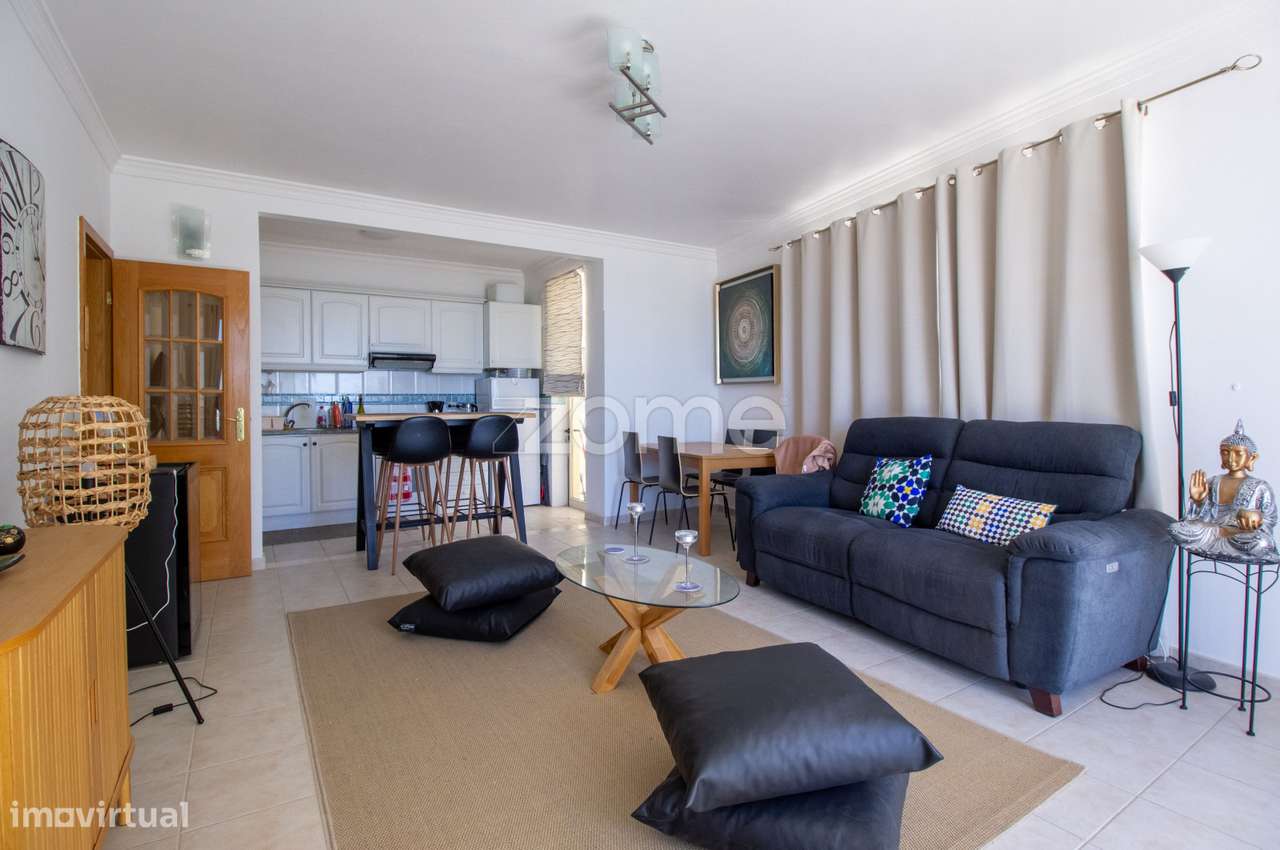 Apartamento T2 em Primeira Linha de Mar – Armação de Pêra - Grande imagem: 3/15