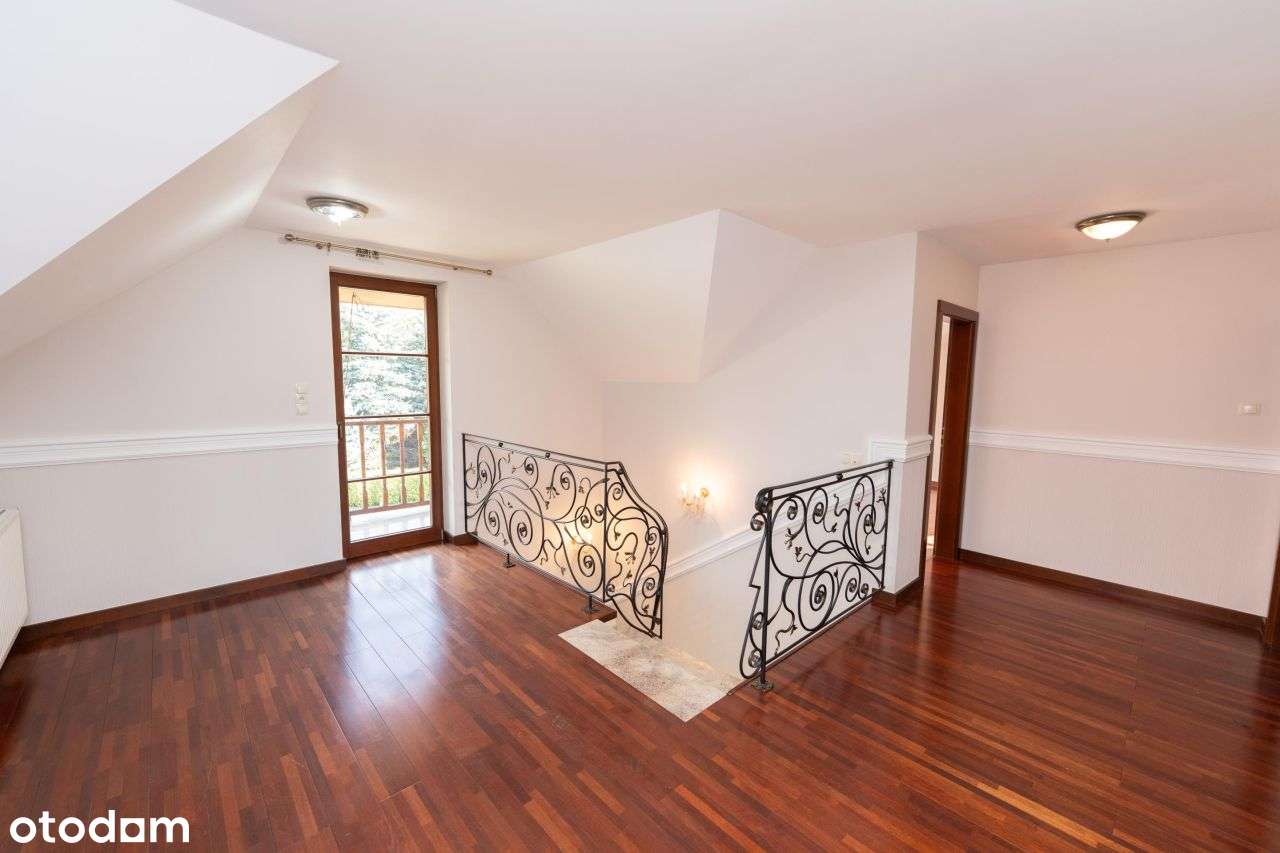 Dom, 230 m², Żerniki Wrocławskie-16