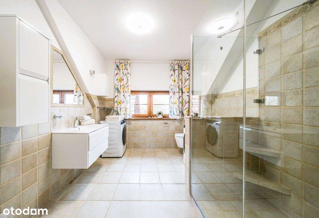 Dom Nad Jeziorem 6 pok. 214m2 garaż pompa ciepła + fotowoltaika-14