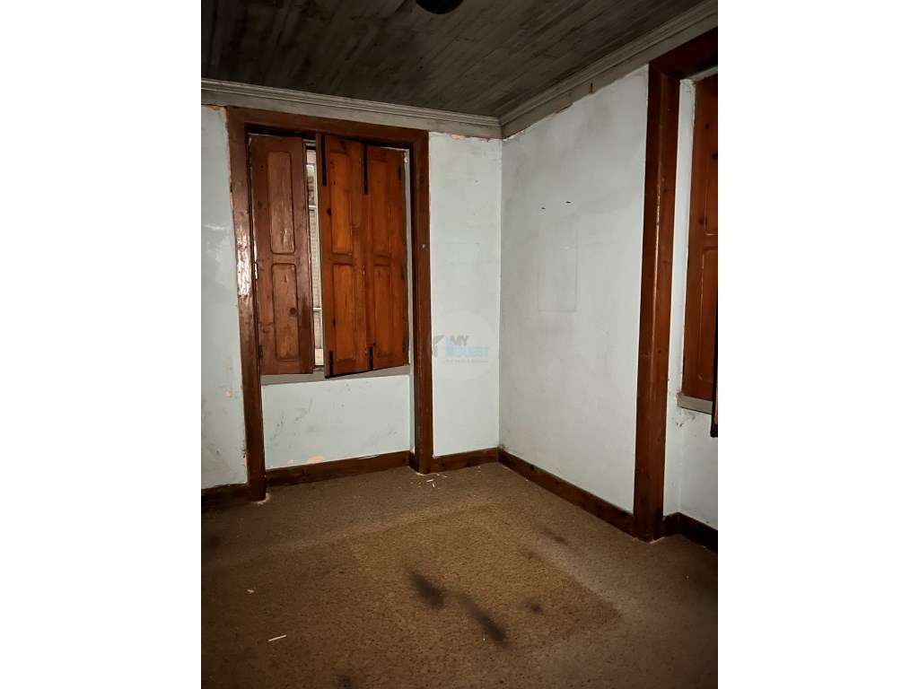 Moradia para obras totais-18