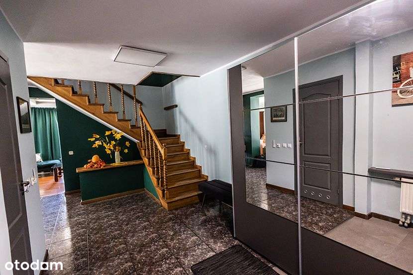 Na sprzedaż dom jednorodzinny WIELICZKA-8