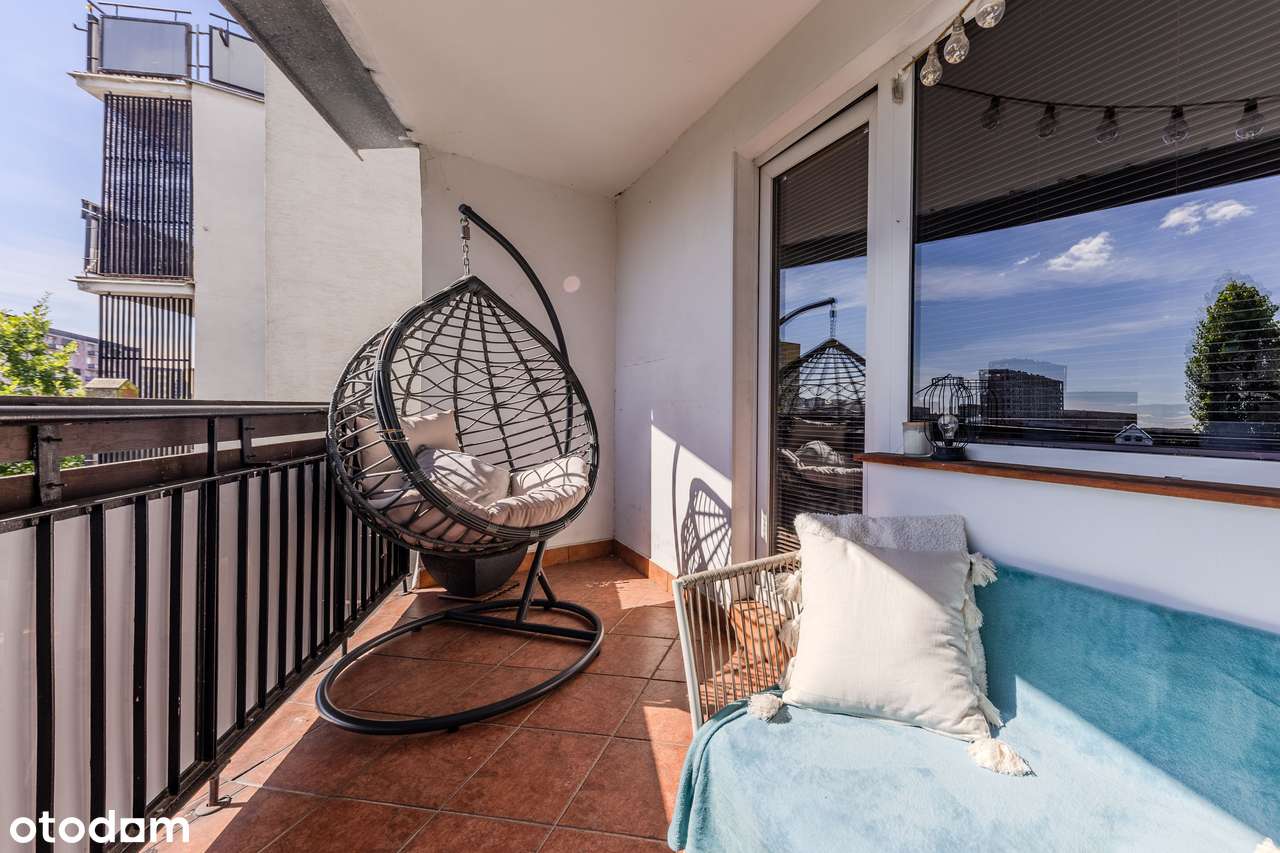 GOCŁAW 2 pokoje, balkon, piwnica.-8