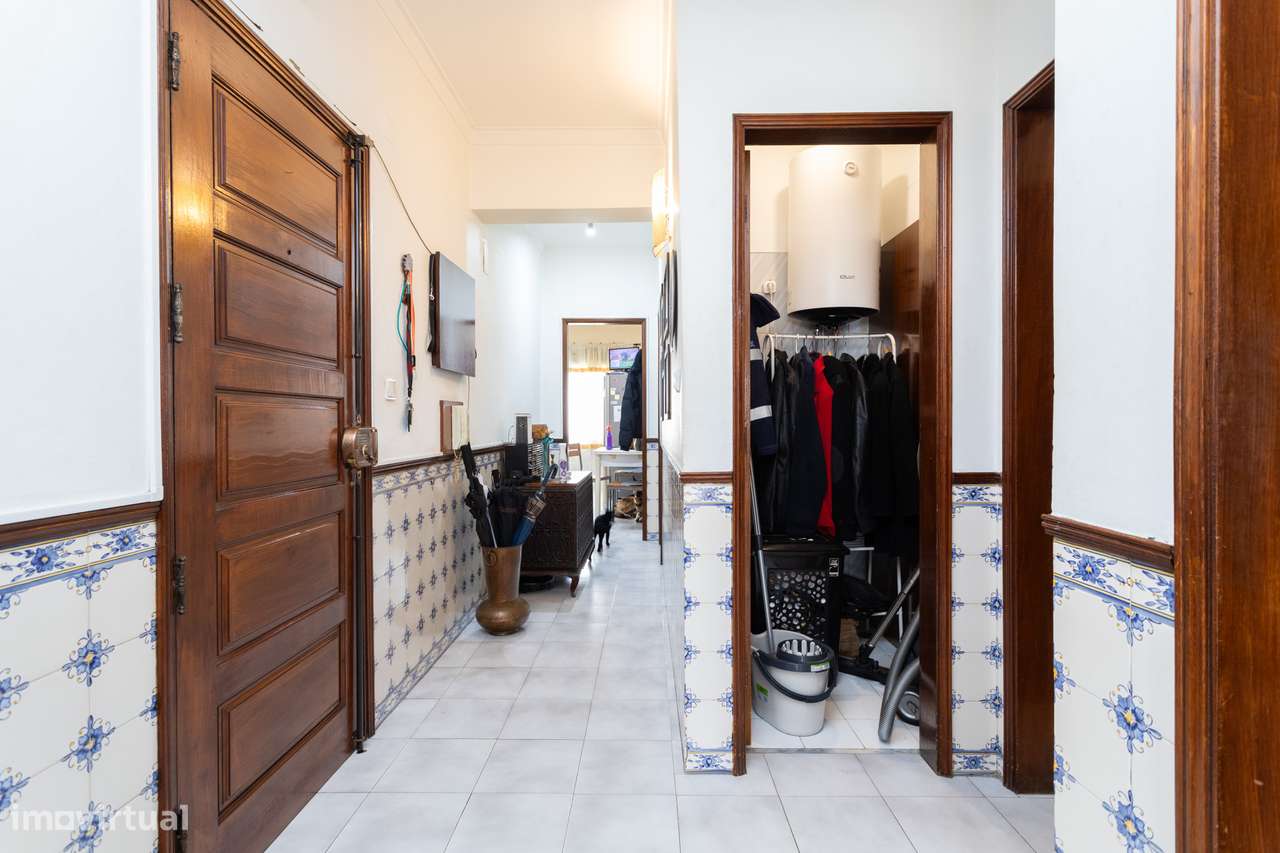 T3 Fogueteiro com elevador, junto ao Lidl - Grande imagem: 2/23