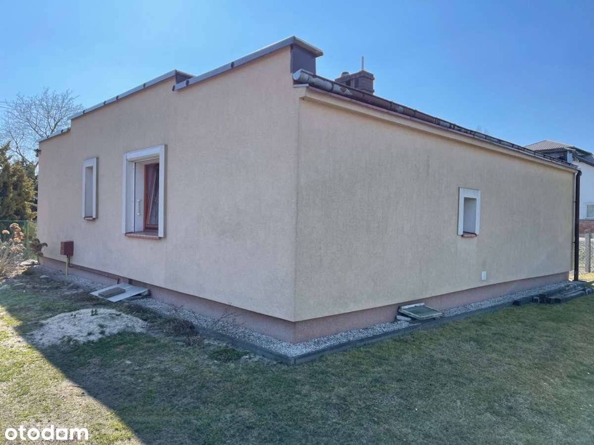 Przestronny dom z piwnicą i garażem - Pełny obrazek: 2/10