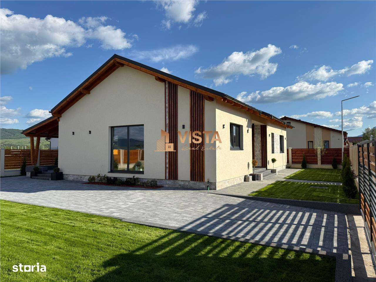 Exclusivitate, Casa 4 camere, Finisaje calitative, Tarlungeni, Brasov - Imagine principală: 5/17