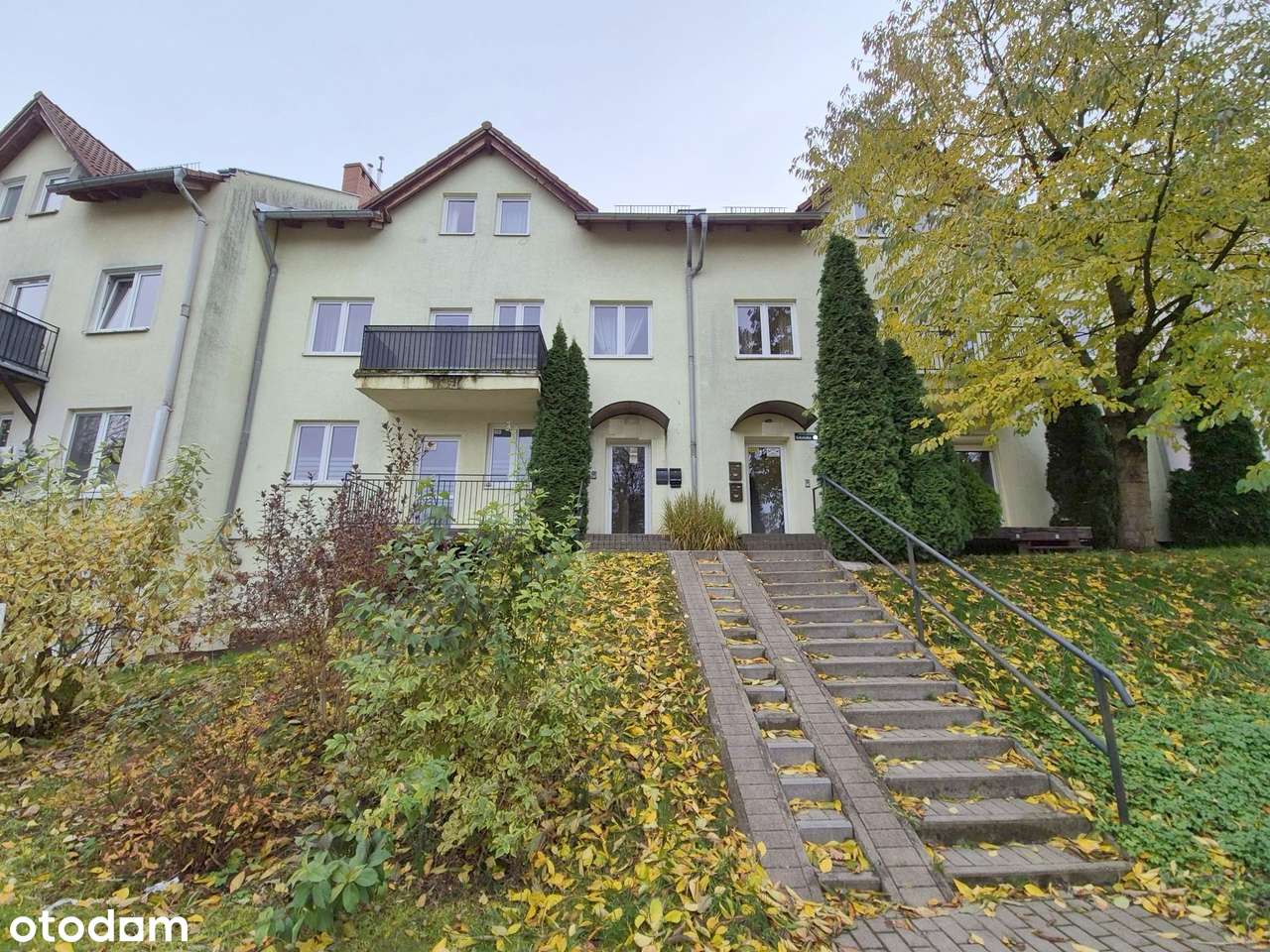 mieszkanie 64 m2 dobra lokalizacja– 3 pokoje, balkon,miejsce postojowe-18