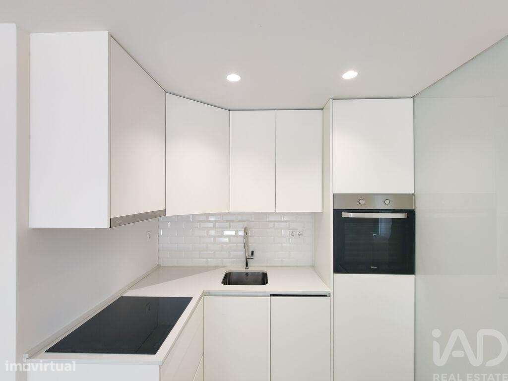 Apartamento T1 em Cedofeita, Santo Ildefonso, Sé, Miragaia, São Nicola-11