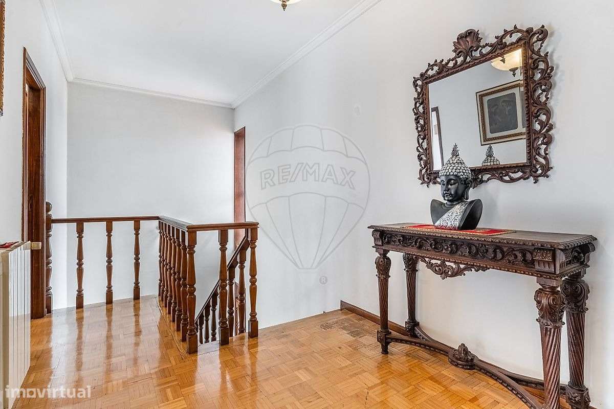 Moradia T5 individual em Nogueira - Braga-17