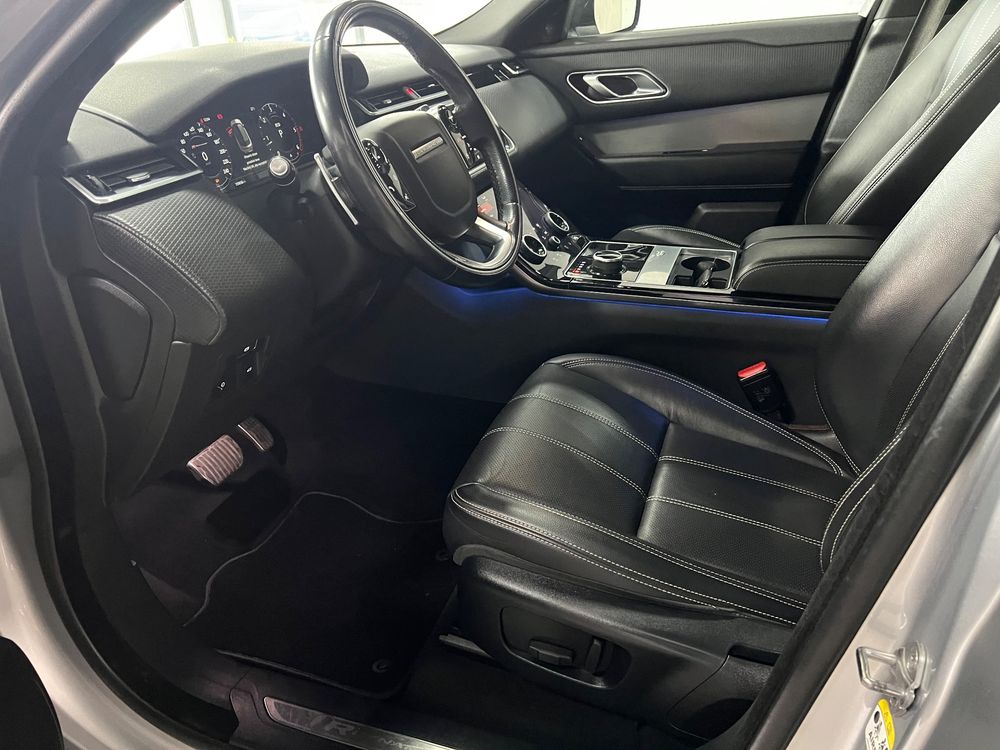 Land-Rover Range-Rover-Velar