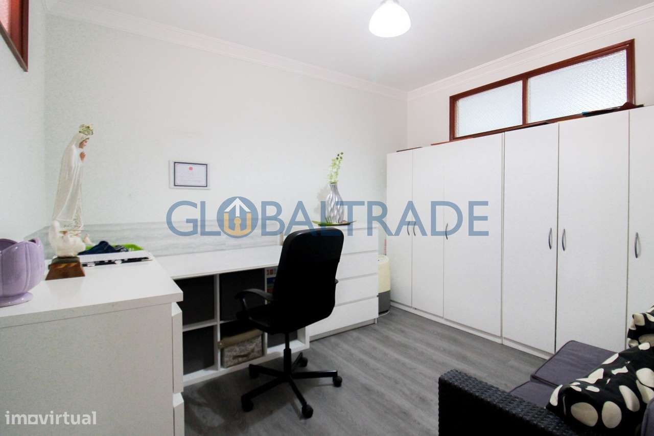 Apartamento T2+1 ao centro de Gondomar-30