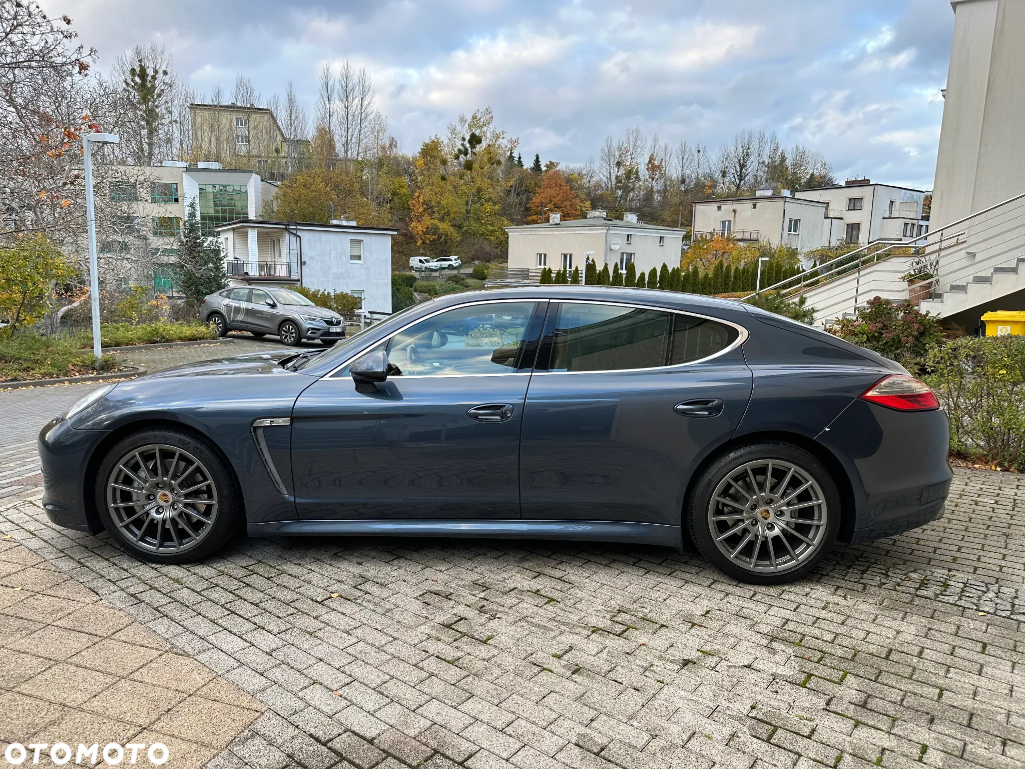 Porsche Panamera 4S - 4