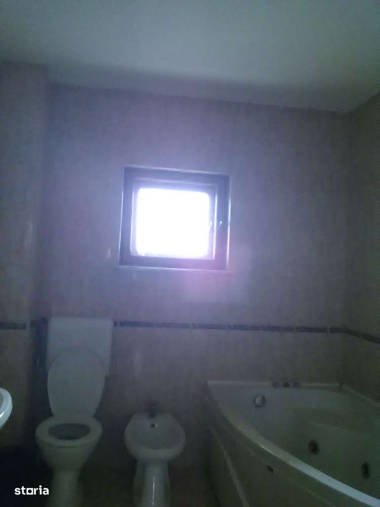 Casa 6 camere - cazare 15 persoane, Nord - Imagine principală: 4/14