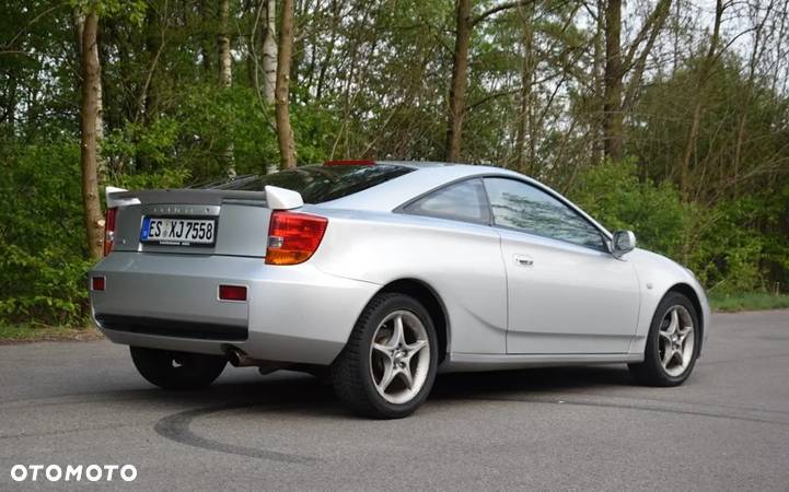 Toyota Celica 1.8 VVT-i Sol - 2