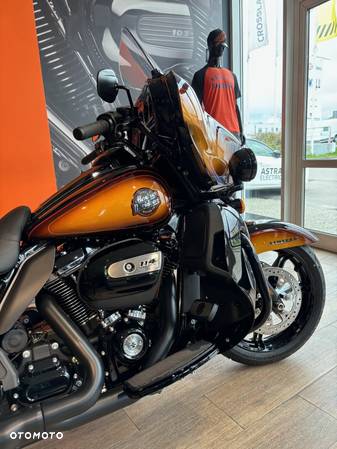 Harley-Davidson Touring Ultra Limited - 3