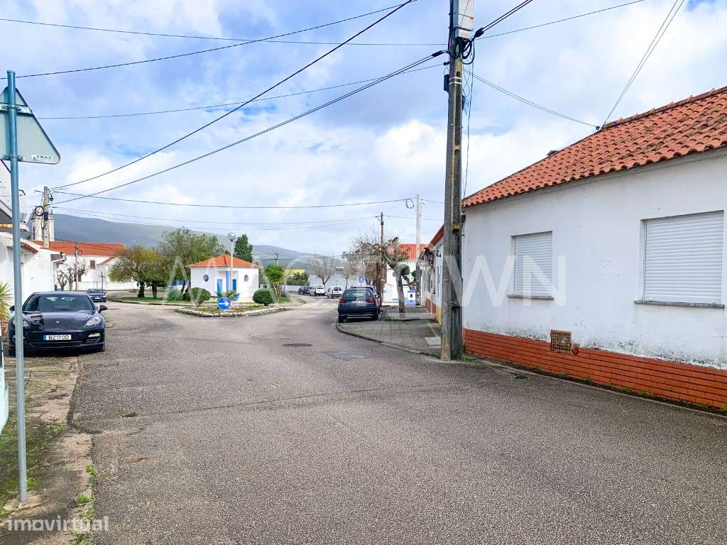 T3 Renovada com Espaço Exterior e Garagem - Grande imagem: 2/25