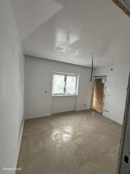 Moradia V4 Torre Vedras - Grande imagem: 4/4