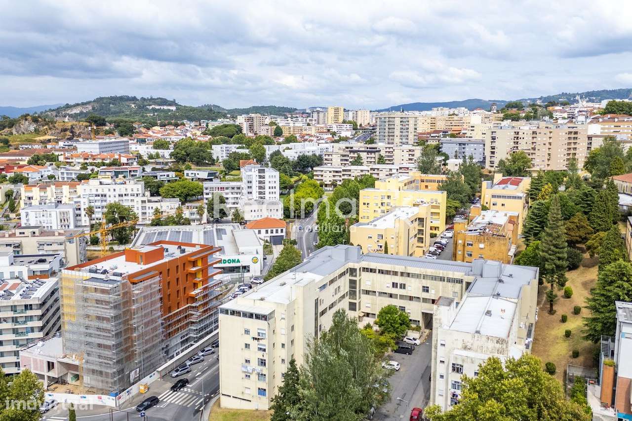Apartamento T3 Duplex Sé-40