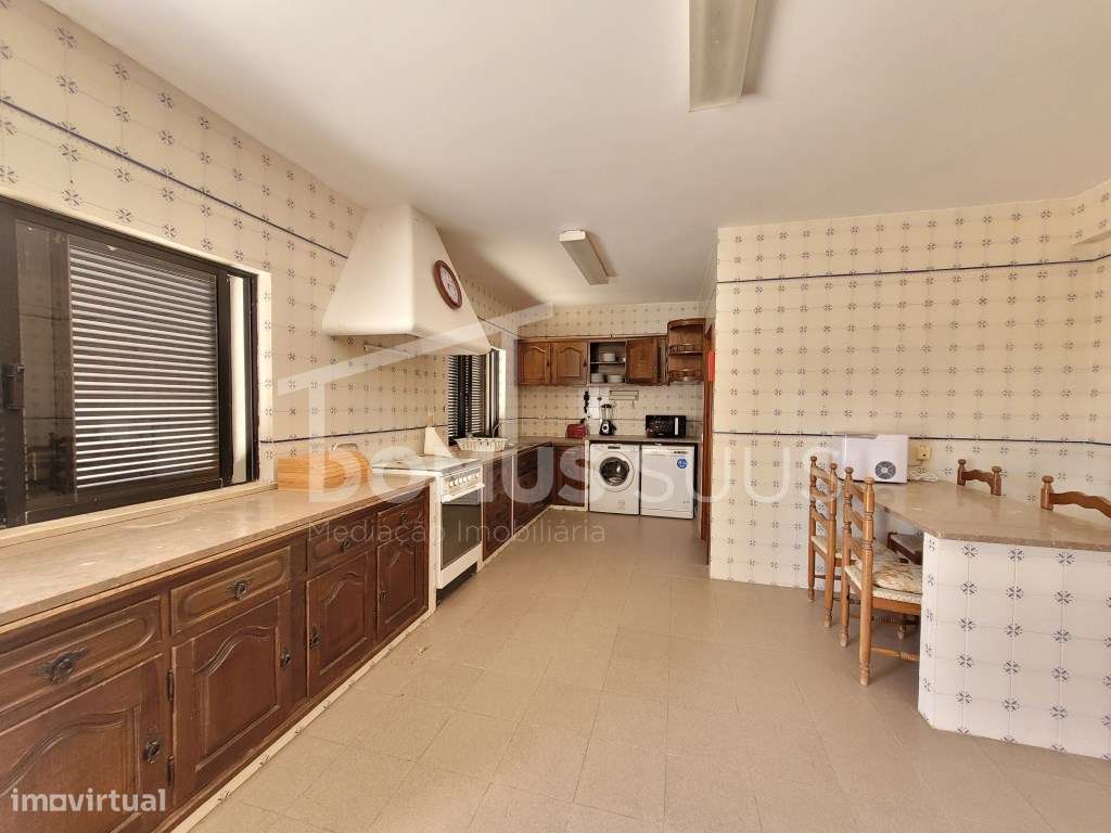 Moradia localizada na zona da Conceição de Faro, a 15min da cidade ... - Grande imagem: 4/24