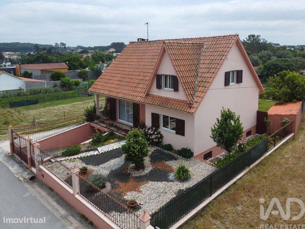 Casa tradicional T5 em Souto da Carpalhosa e Ortigosa de 197,00 m2 - Grande imagem: 2/30