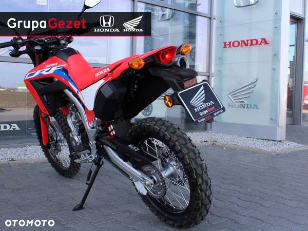 Honda CRF - 7