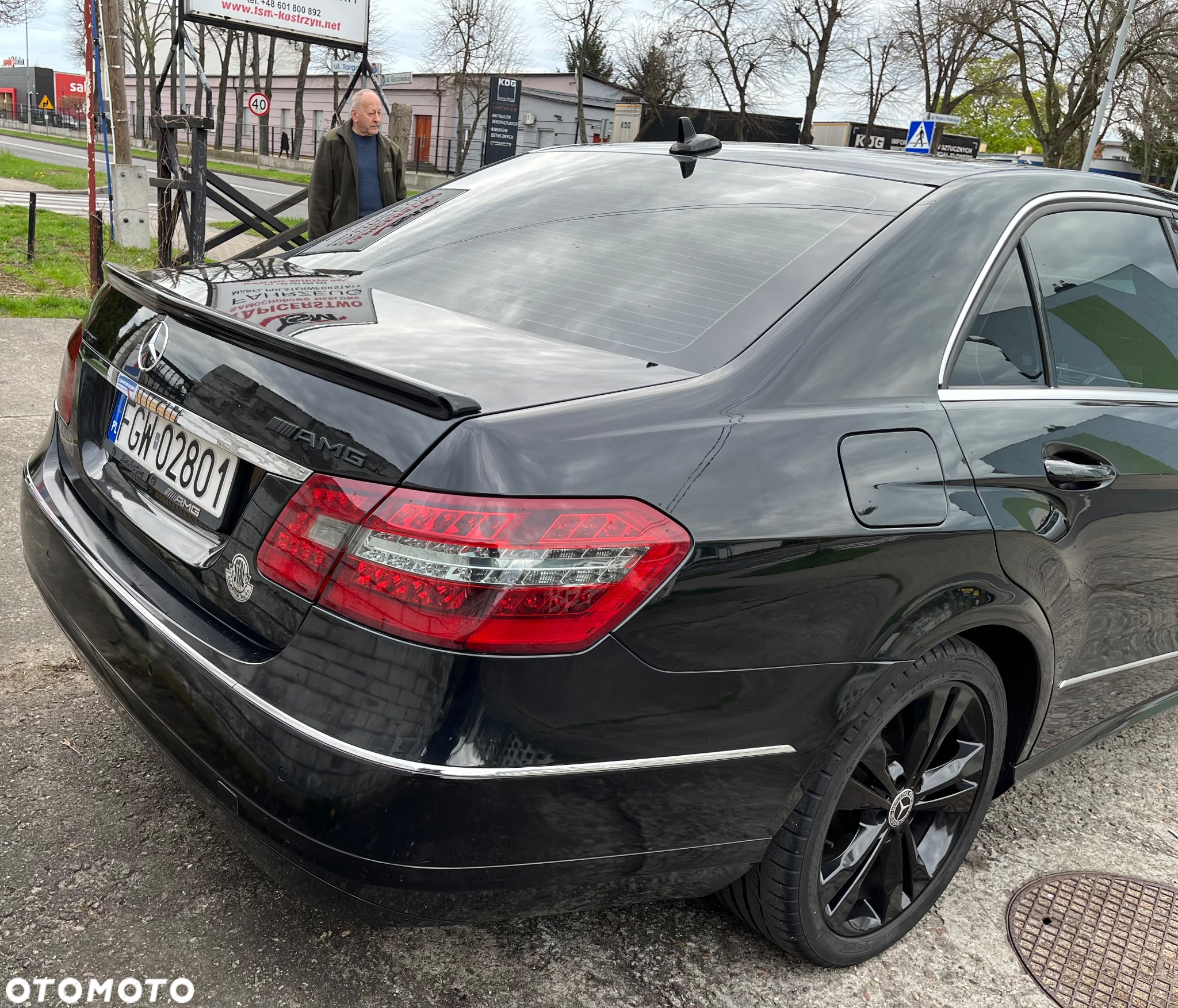 Mercedes-Benz Klasa E 220 CDI BlueEff Avantgarde - 6