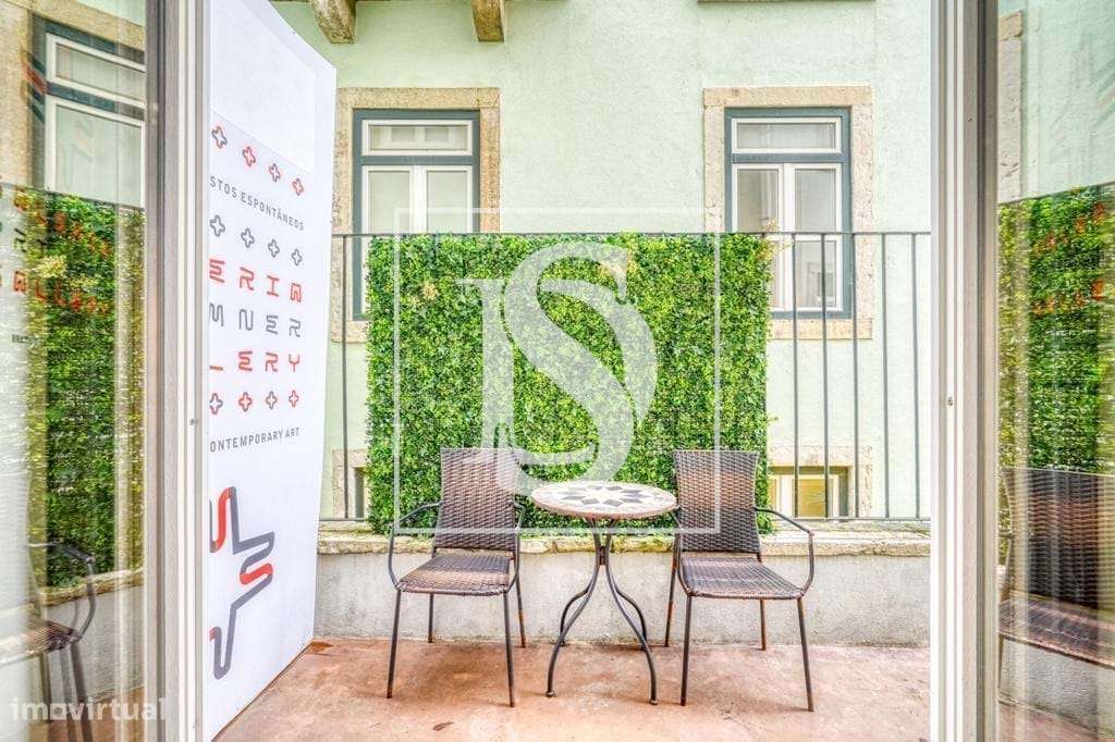 Ativo Comercial Arrendado em Alfama | Yield 5,1% | Investimento-8