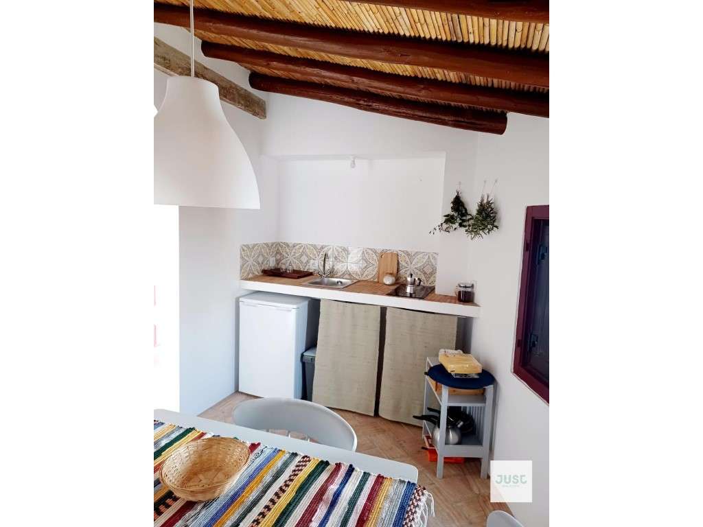 Moradia T1 centro de Mértola (vendidas juntas ou separadas)-23
