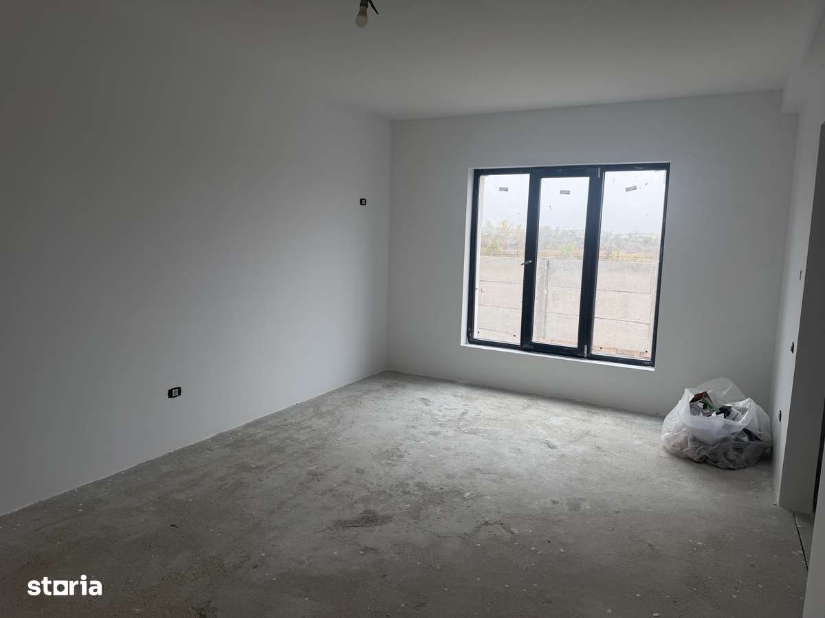 Vila Singulară Teren 330 mp - Imagine principală: 4/8