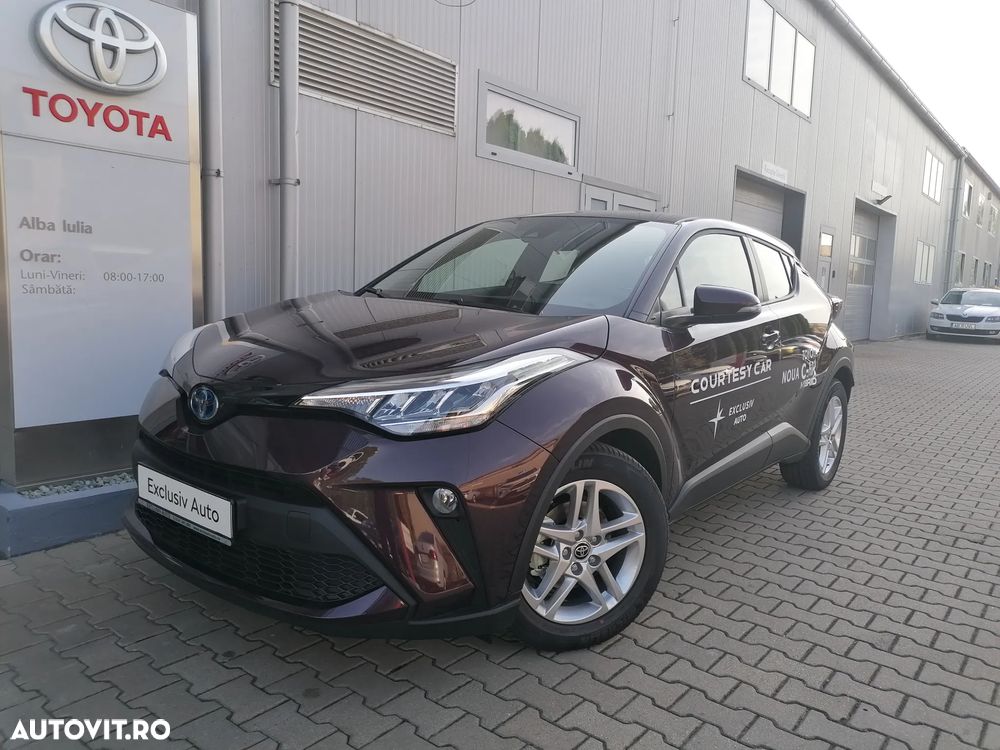 Second hand Toyota C-HR - 27 499 EUR, 1 000 km, 2023 - autovit.ro