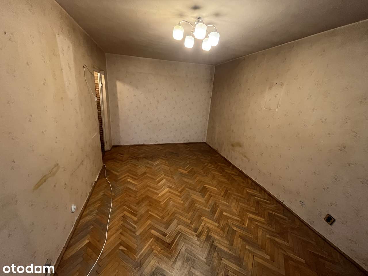 Sprzedam dwa rozkładowe pokoje na Teofilowie-siódme piętro z balkonem! - Pełny obrazek: 2/10