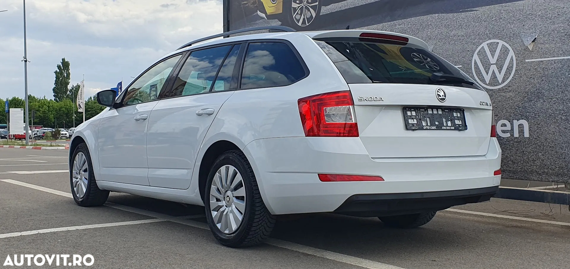 Skoda Octavia Combi 1.4 TSI G-TEC Elegance - 3