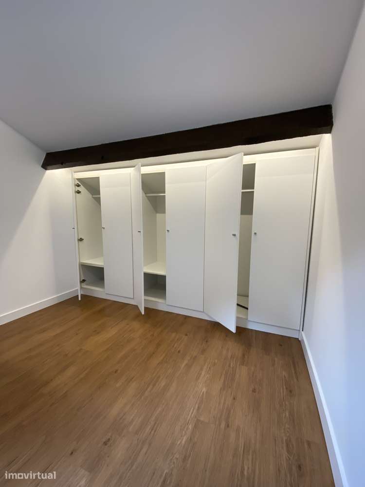 Estúdio com Mezzanino para venda – Trindade / Centro do Porto - Grande imagem: 5/17