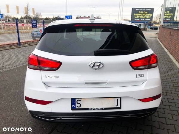 Hyundai I30 1.0 T-GDI Comfort DCT - 9