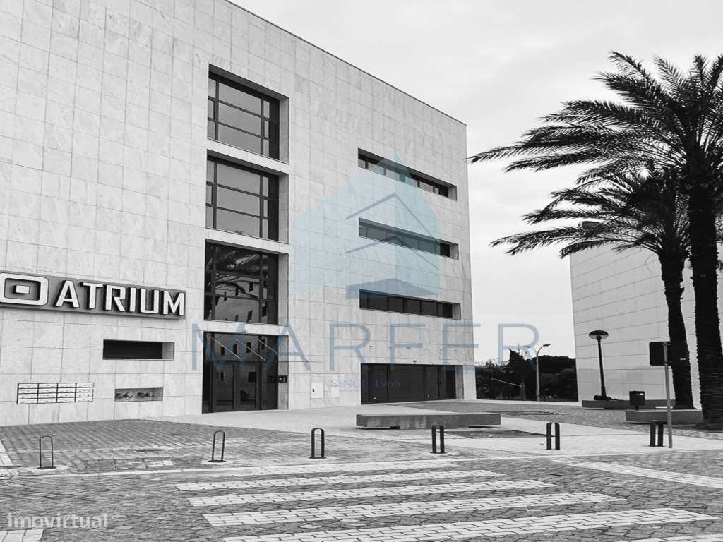 Escritórios novos em Porto Salvo - Grande imagem: 2/7