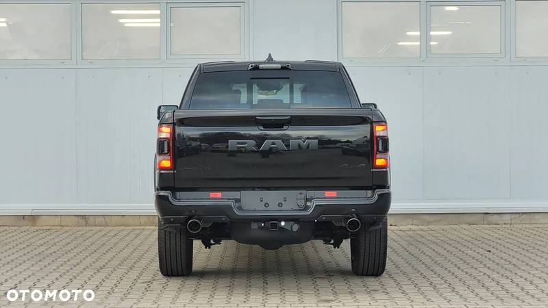 RAM 1500 5.7 Crew Cab Shortbed Limited Black - 6