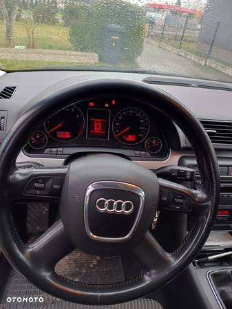 Audi A4 Avant 2.0 - 6