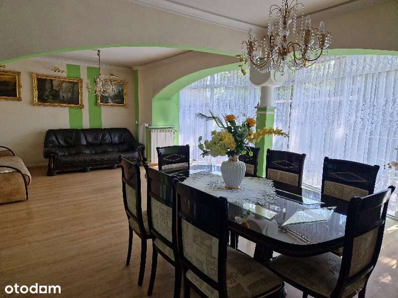 Dom z obiektem na działalnośc-9