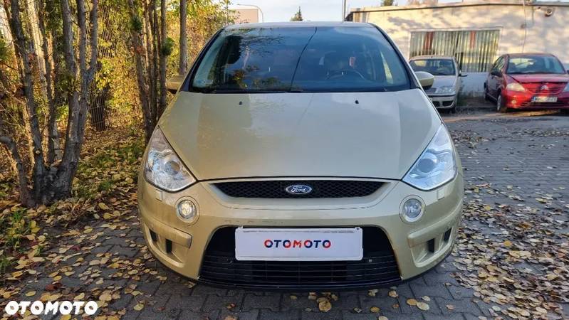 Ford S-Max 2.0 Titanium - 17